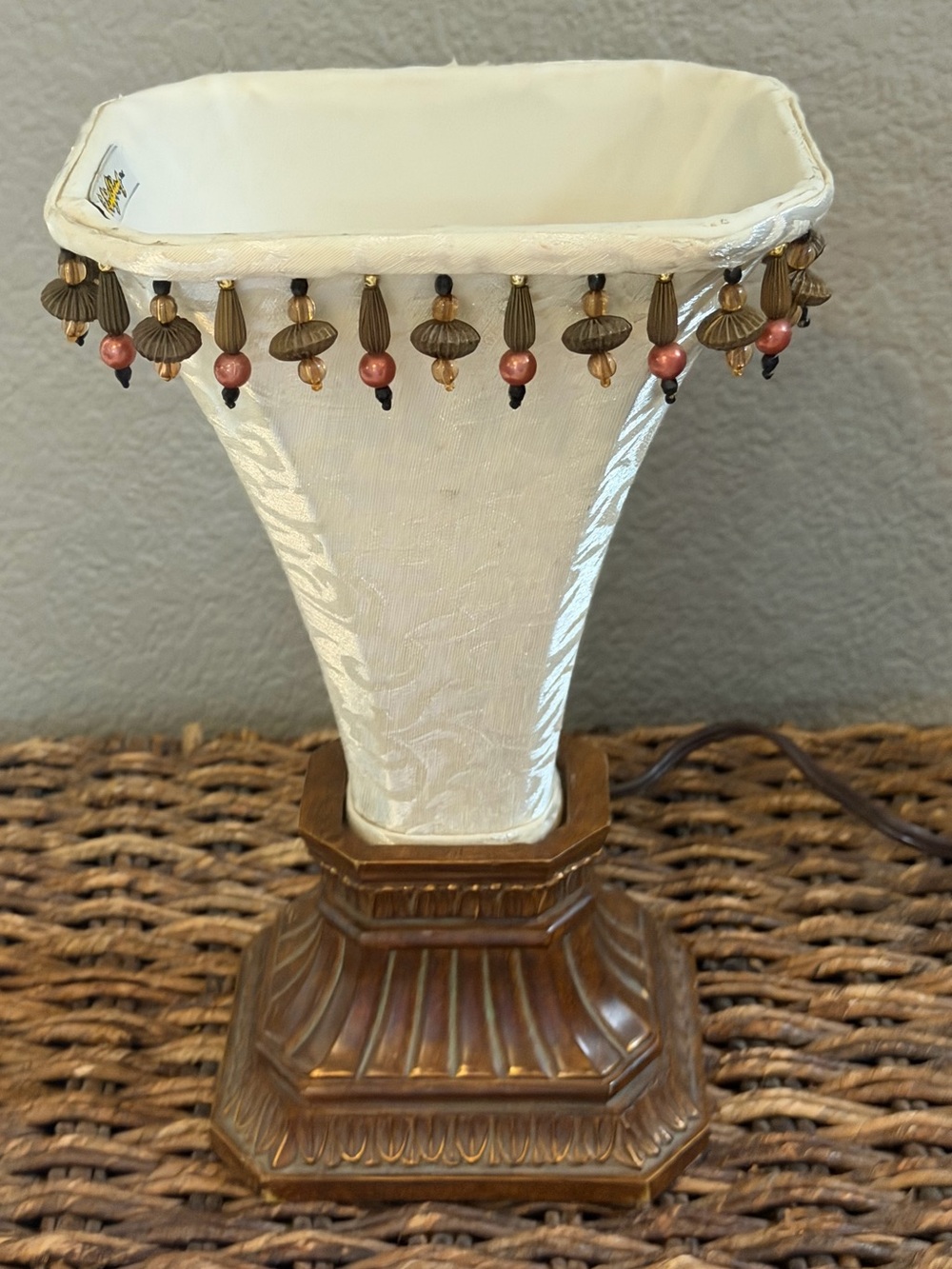 11” Tall Beaded Dale lighting Victorian Torchiere Table Lamp